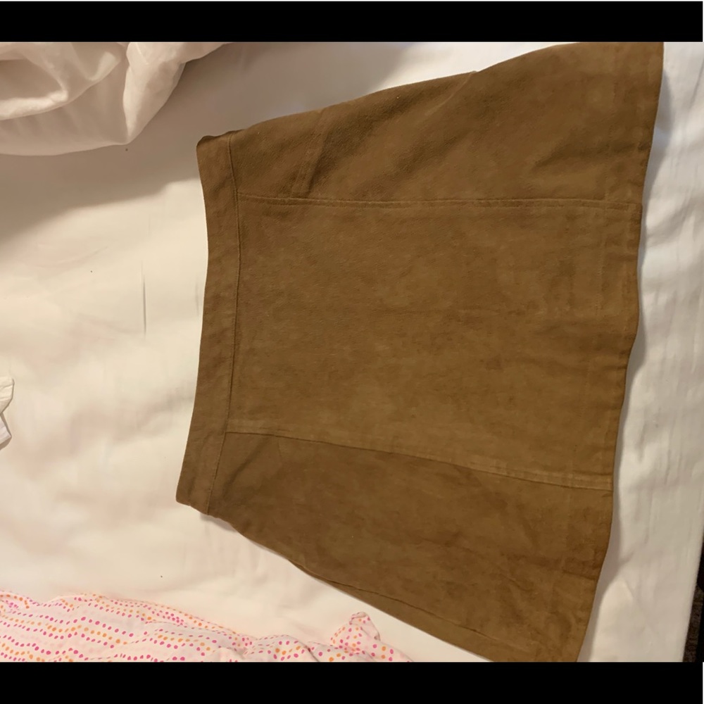Pho suede skirt